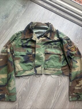 PCH the label custom Gucci theme Cropped Camouflage Jacket